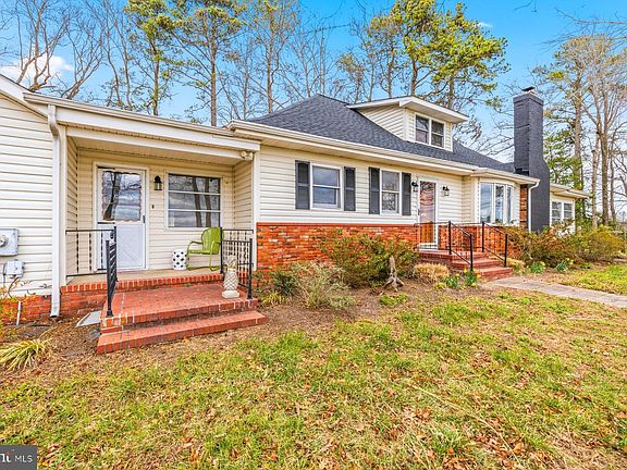 3rd image of 6446 Suicide Bridge Rd