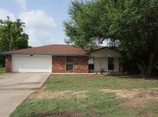 1106 Cedar Dr, Marble Falls, TX 78654