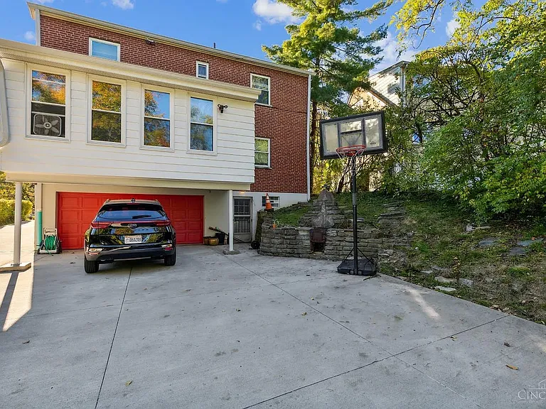 2736 Lafeuille Ave #2 — Photo 14