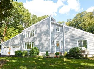 111 Wood Creek Rd, Burlington, CT 06013