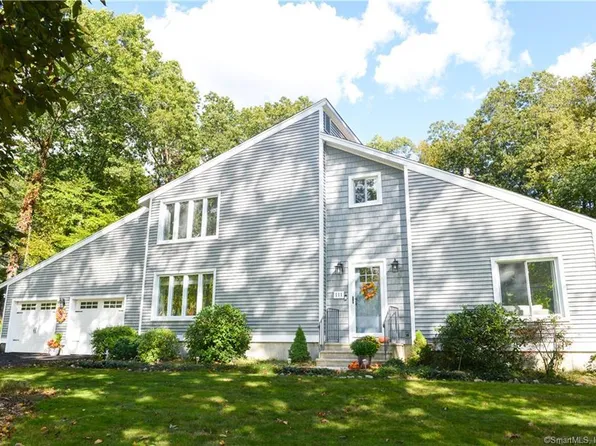111 Wood Creek Road, Burlington, CT 06013