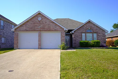 137 Magnolia Ln Photo 1