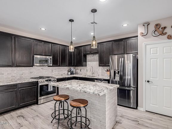 3rd image of 21238 W PALM Lane