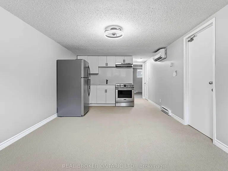 1306 Valley Dr #BASEMENT — Photo 1
