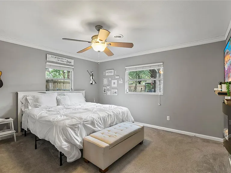 1653 Peruvian Ln — Photo 19
