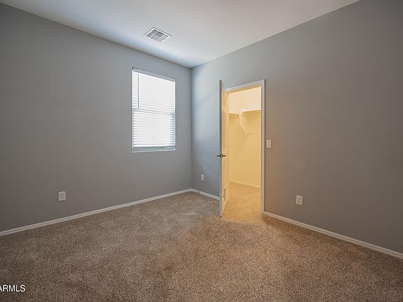 3rd image of 952 S OLYMPIC Drive