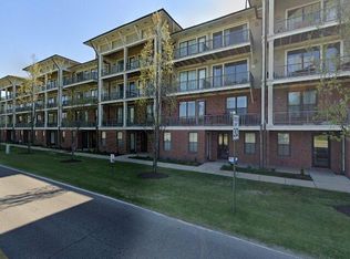 380 Island Dr #302, Memphis, TN 38103