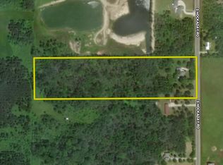 136 S Hockaday Rd, Gladwin, MI 48624