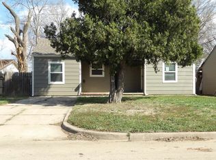 1910 S Greenwood Ave, Wichita, KS 67211