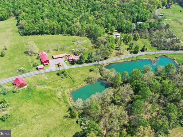 7239 Little Cove Rd, Mercersburg, PA 17236