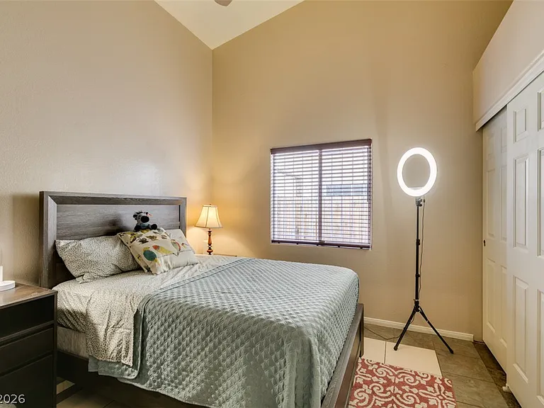 6405 Steamship Ct — Photo 37