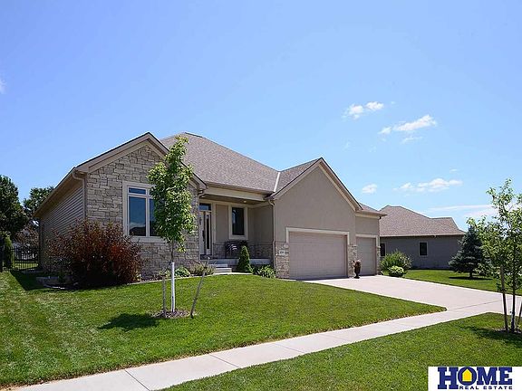 2nd image of 8744 Angeline Ct