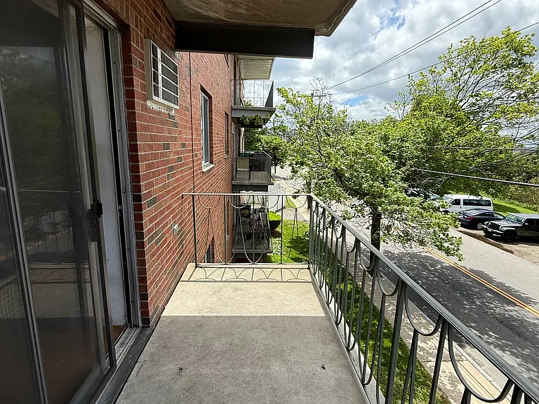 330 Shirley St #36 — Photo 10