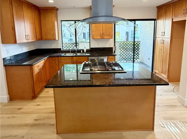 400 S Flower St Unit 8, Orange, CA 92868