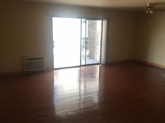 3rd image of 3239 S 50th Ct APT 204