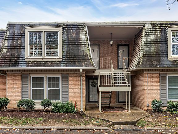 2nd image of 3000 Hillsboro Pike APT 135