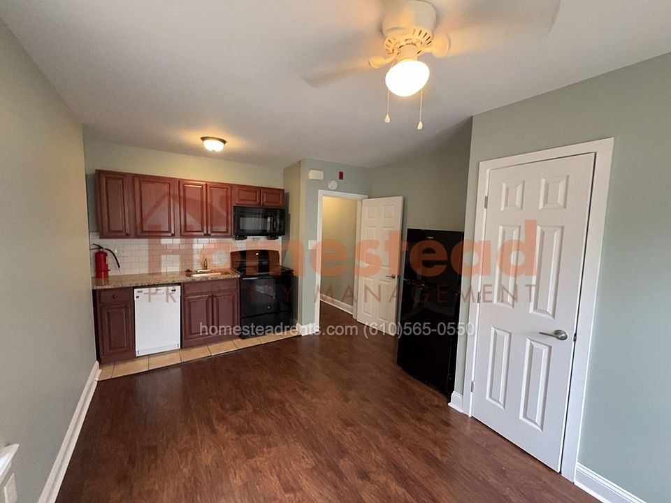 1st image of 49 N Farson St APT 3