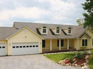 116 Laverne Dr, Augusta, WV 26704