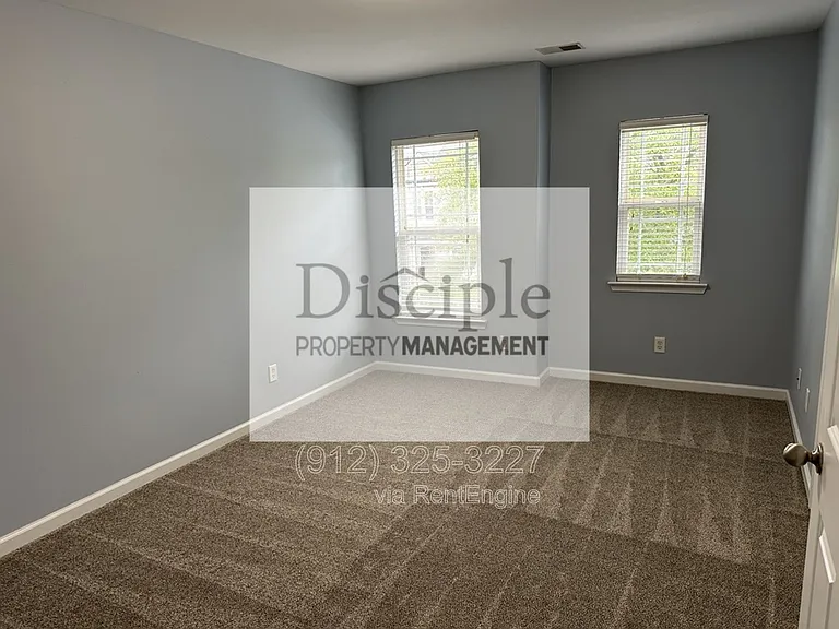 250 Summer Hill Way — Photo 34