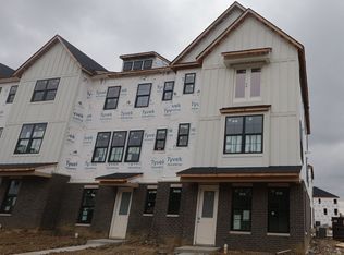 6390 Coverage Ct, Mason, OH 45040