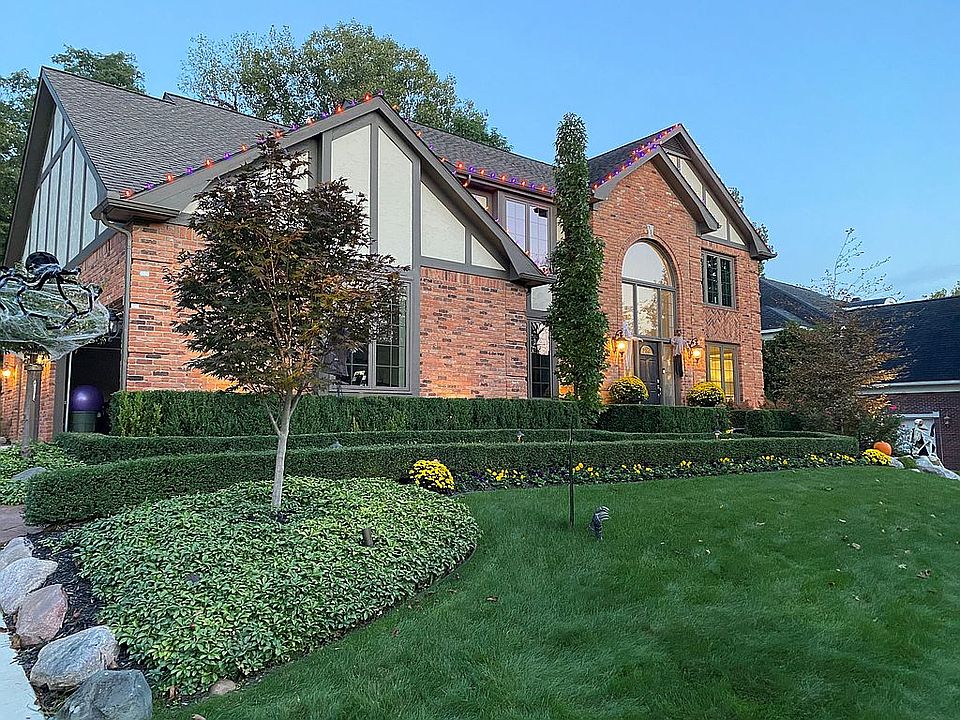 2nd image of 938 McDonald Dr