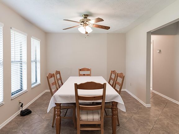 5th image of 5810 Balsam Drive