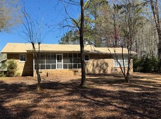 1188 Blackberry Bush Rd, Summerton, SC 29148