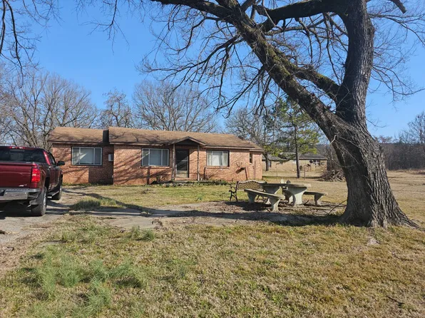 5370 State Highway 82, Talihina, OK 74571