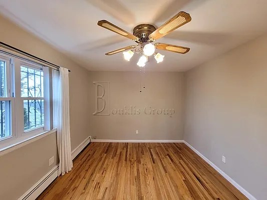 Rented by Bouklis Group | media 6