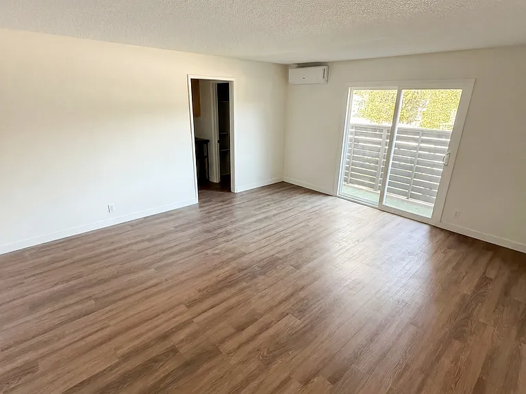 1917 Canal St #1 — Photo 2