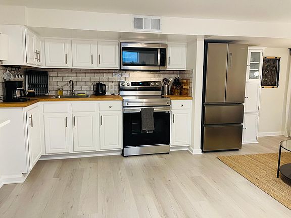 4th image of 1303 Adams St APT 1