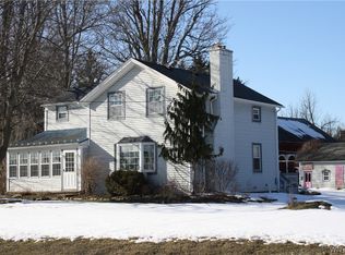 6079 Tonawanda Creek Rd, Lockport, NY 14094