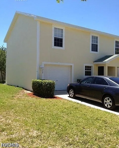 3 bed, 2.5 bath, 1259 sqft, $1,800 — Photo 1