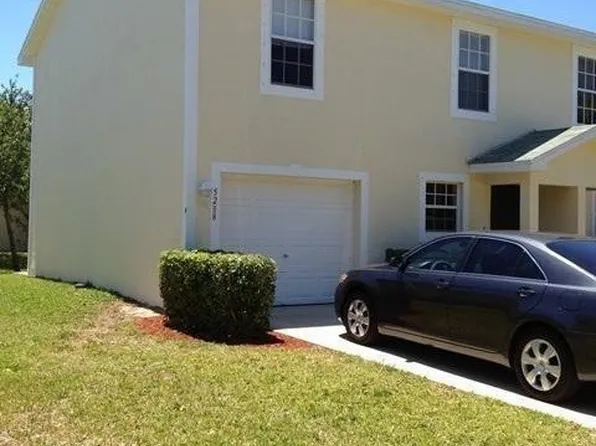 5288 Glenlivet Rd, Fort Myers, FL 33907