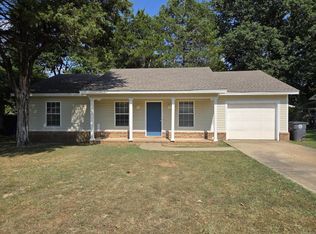 10 Overlook Rd, Searcy, AR 72143