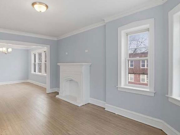 3rd image of 7700 S Saint Lawrence Ave #2