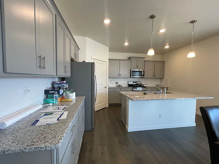 2224 Rosette Ln — Photo 5