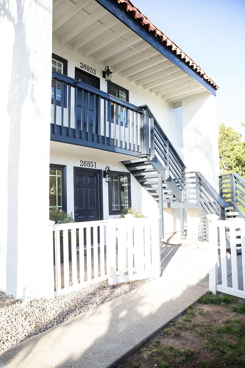 Building Photo - 26851 Vista Del Mar