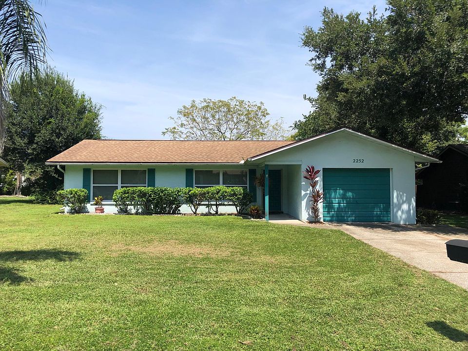 1st image of 2252 Spanish Vistas Dr