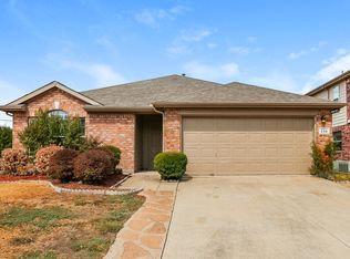 236 Starlight Dr, Forney, TX 75126