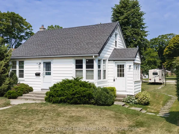 128 Britannia Rd W, Goderich, ON N7A 2B3