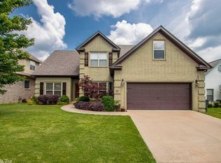 37 Kanis Creek Pl, Little Rock, AR 72223