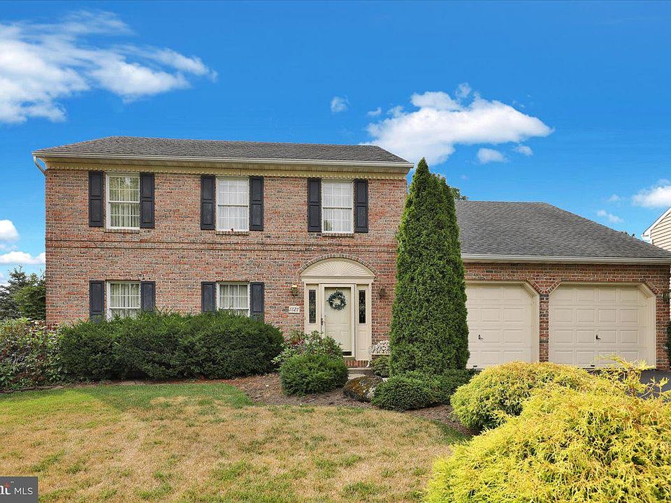 1st image of 1727 Colony Dr