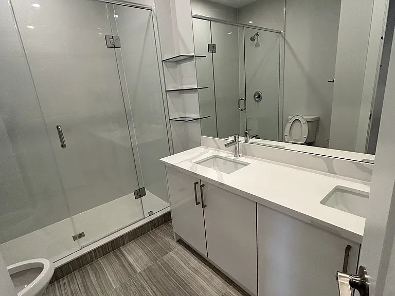 592 Church St #10 — Photo 17