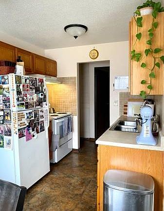 3rd image of 3912 Minnehaha Ave APT 19