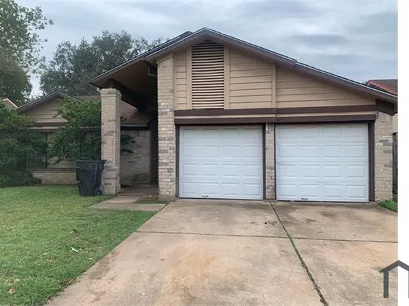 12023 Plumbrook Dr, Houston, TX 77099