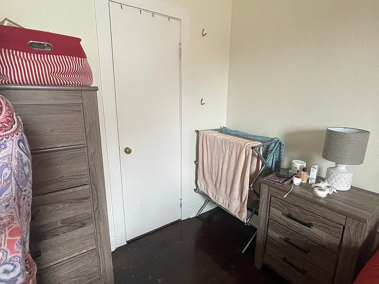 16-20 Maple St — Photo 11