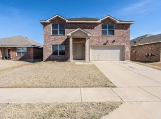 817 Green Heath Ave, Fort Worth, TX 76120