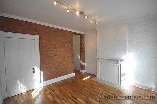817 S Front St Photo 1