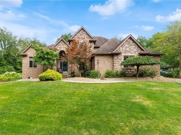 14138 Marshallville St NW, Canal Fulton, OH 44614